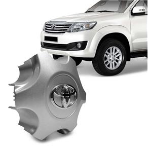 Calota Centro de Roda Toyota Hilux 2013 2014 Prata com Emblema Fixação por Encaixe