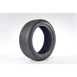 REMOLD: Pneu Remold Small Pneus Original 215/45R17 89V